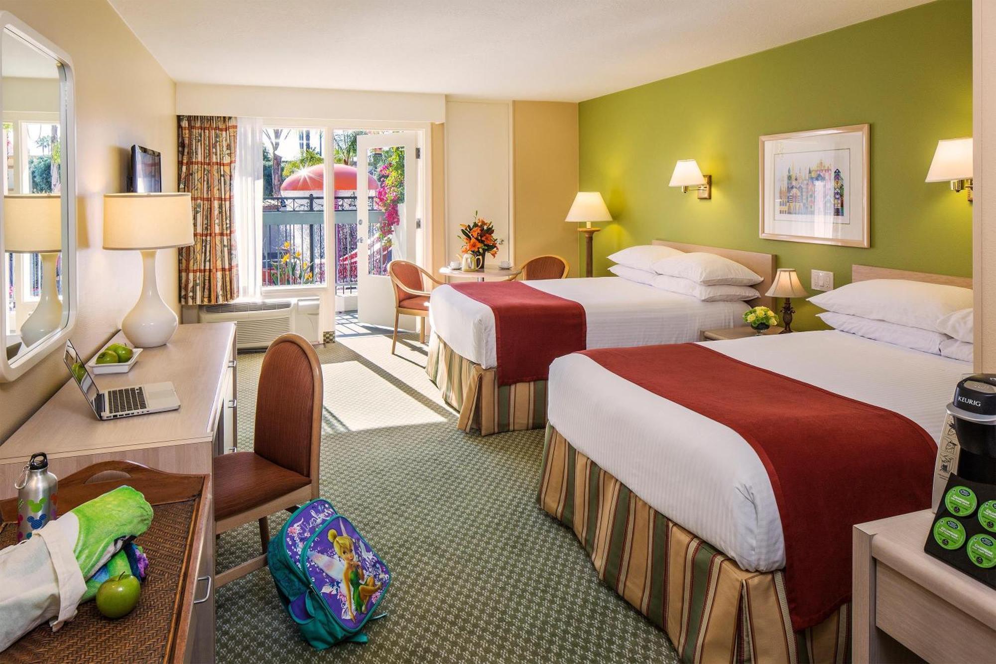 Howard Johnson By Wyndham Hotel&water Playground Anaheim