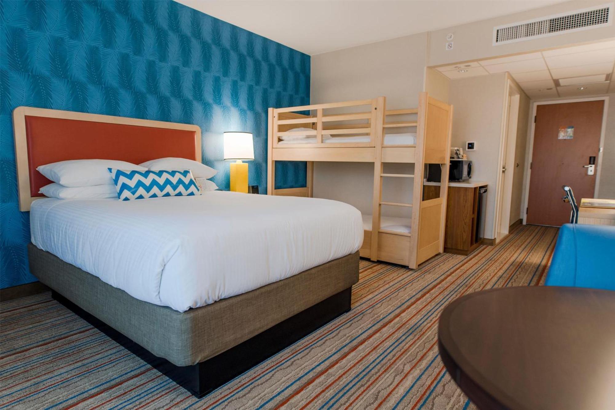 Hotel Howard Johnson By Wyndham Hotel&water Playground 3*